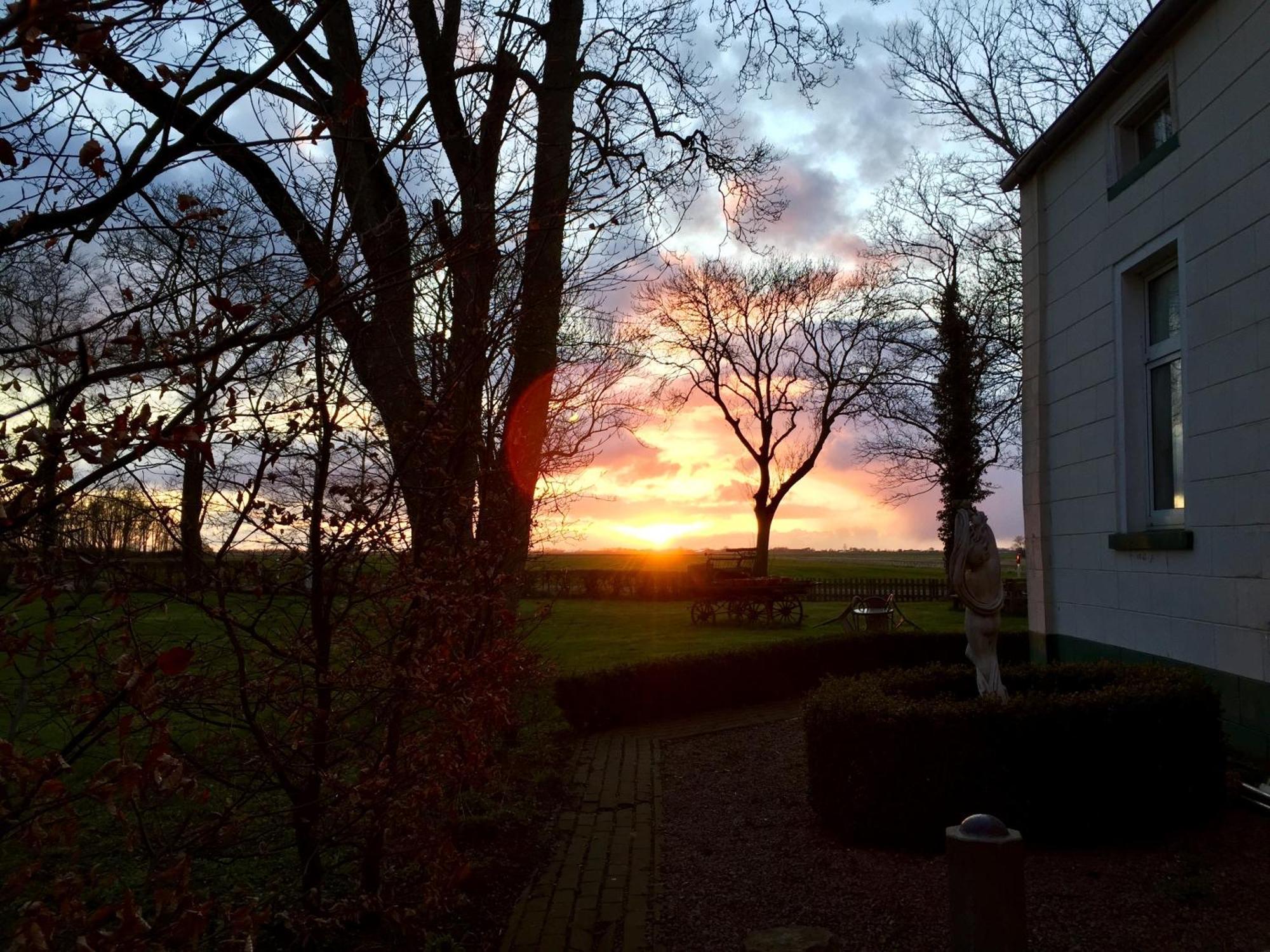 Steinhaus Hof Villa Bunde  Luaran gambar